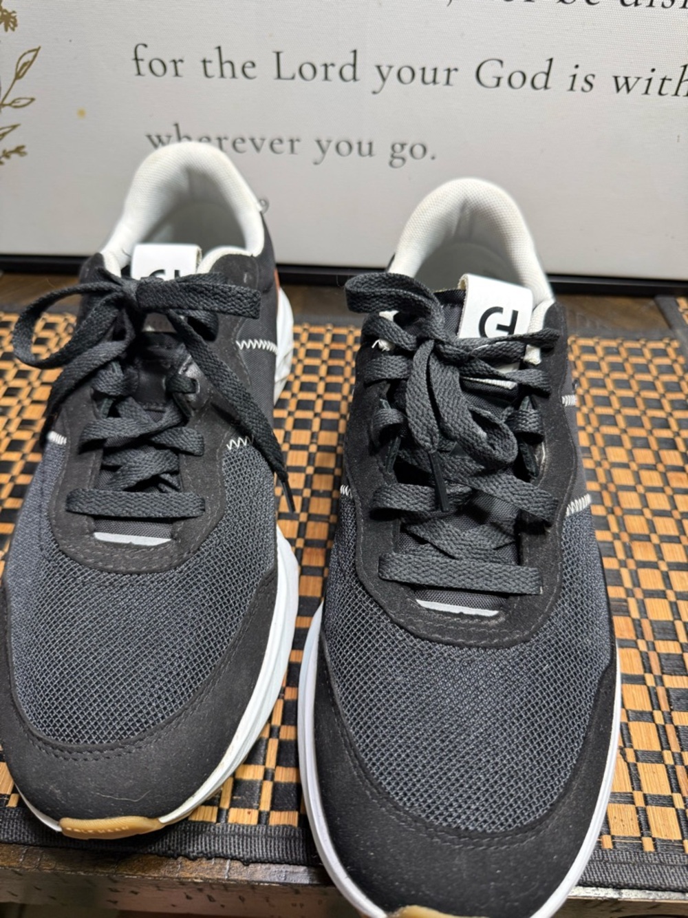 Cole Haan Men's Black and White Lace-Up Sneakers SZ-8 Box 16